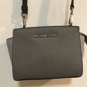 Michael Kors Small Selma Leather Crossbody